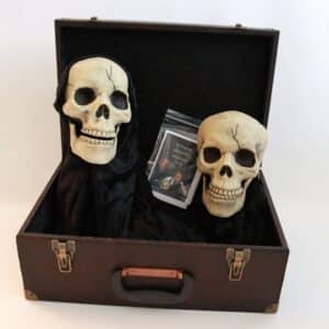 Flying Mask Skull Deluxe by Brevis Magic